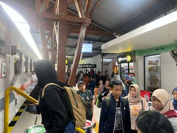 ​Libur Nataru, KAI Dukung Kelancaran Mobilitas Penumpang