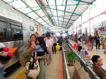 Libur Panjang Nataru, 280.000an Penumpang Gunakan Kereta Api