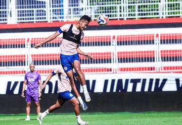 Bermain Pintar, Persik Kediri Tak Gentar Hadapi Malut