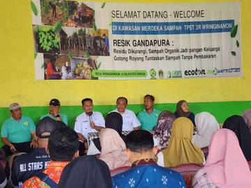 ​Gelar ZWA, ECOTON Edukasi Indonesia Bebas Sampah