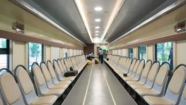 Kereta Khusus Petani–Pedagang Perkuat Akses Hasil Bumi