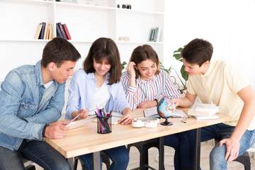 Gen Z Memimpin Gerakan Sosial, Bagaimana Mereka Mengubah Dunia