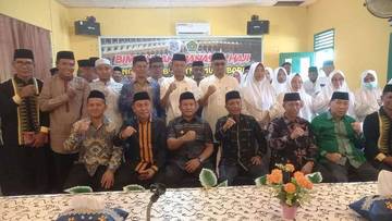 Kakanwil Kemenag Sultra Buka Bimbingan Manasik Haji di Mubar 