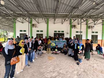 IKA Spendu 92 Kendari Berbagi