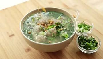 Resep Bakso Sapi Ala Chef Devina Hermawan