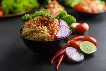 Mi Instan Bisa Ganggu Kesehatan Usus, Ini Penjelasannya 