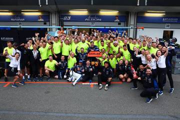 Vowles Bangga, Sainz Antarkan Podium Williams di Azerbaijan