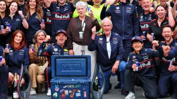 Tsunoda Ungkap Dukungan untuk Verstappen Kejar Juara Dunia