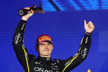 Verstappen Nilai Posisi Dua Sudah Maksimal di Singapura