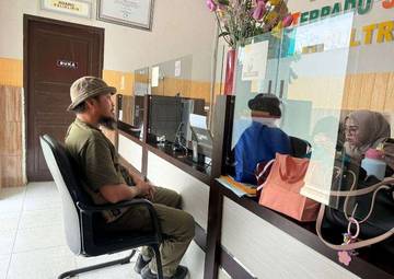 Berkas Anggota DPRD Wakatobi Diserahkan ke Kejati Sultra