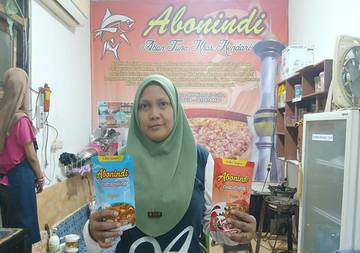 Abon Tuna Ibu Ani Mendunia
