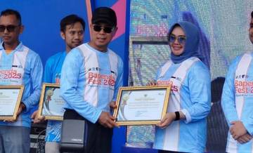Kota Kendari Raih Penghargaan Pemda Digital Terbaik 2025