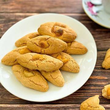 Kue Khas Sultra Masih Digemari 