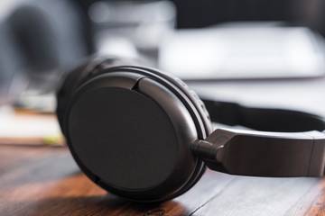 Penggunaan Headset Tanpa Kabel dan Pengaruhnya bagi Otak