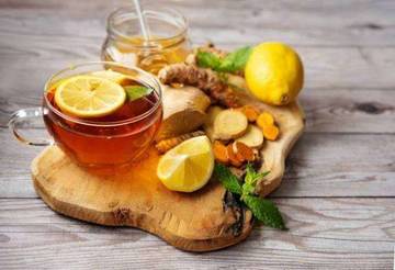 Meracik Minuman Herbal di Rumah, Sehat dan Hangat