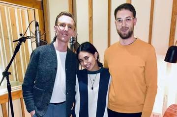 Kolaborasi HONNE dan NIKI Warnai Album Anniversary