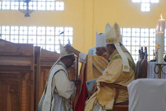Tahbisan Uskup Larantuka, Seruan Bela Kaum Lemah