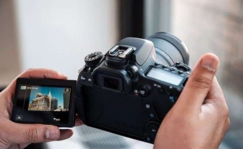 Rekomendasi DSLR 2025 yang Siap Dukung Karier Kreator