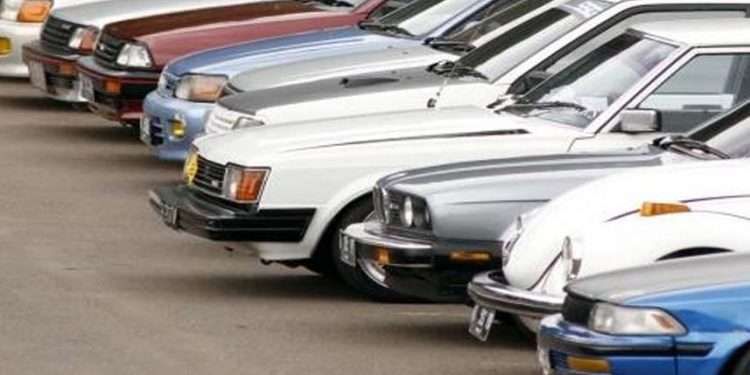 Nostalgia di Jalanan, Mobil Tua yang Masih Populer