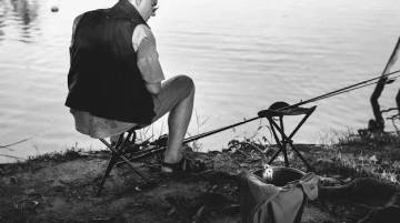 Memancing, Hobi Lama yang Tak Pernah Surut