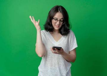 Tips Bijak Gunakan Ponsel agar Lebih Aman