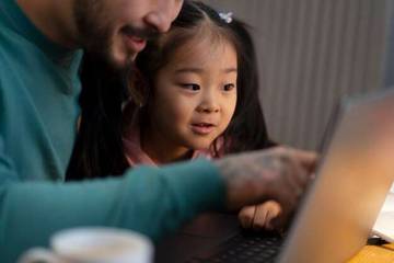 Pemerintah Perketat Regulasi Digital Lindungi Anak