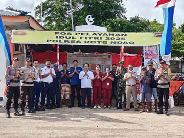 Petugas Gabungan Jaga Kamtibmas Pelabuhan Pantai Baru