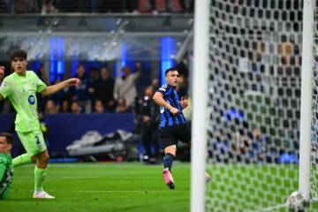 Hujan Gol dan Drama Warnai Duel di San Siro