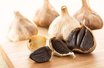 Bawang Hitam: Superfood dengan Banyak Khasiat