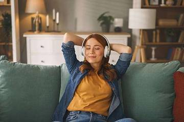  Menikmati Me Time yang Bermanfaat
