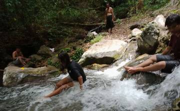 Air Panas Blidit: Relaksasi di Tengah Hutan Lindung