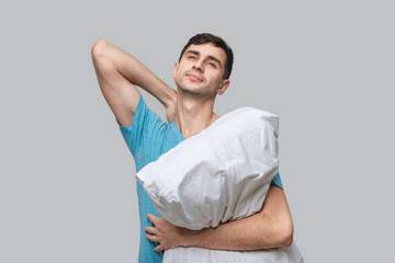 Simak Leher Salah Tidur Harus Dipukul Pakai Bantal.