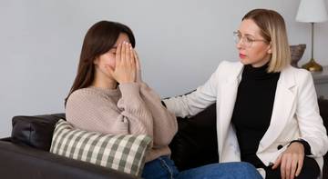 Fakta Emosional: Hal yang Disimpan Orang Dewasa