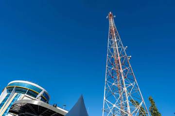 Indosat Perkuat Bisnis Meski Pasar Tidak Stabil