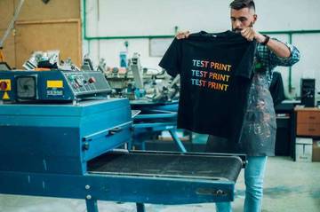 Panduan Lengkap Membuka Usaha Kaos Sablon