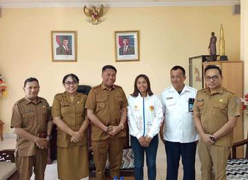 Bupati Rote Ndao Terima Audiens  Pengurus Cricket