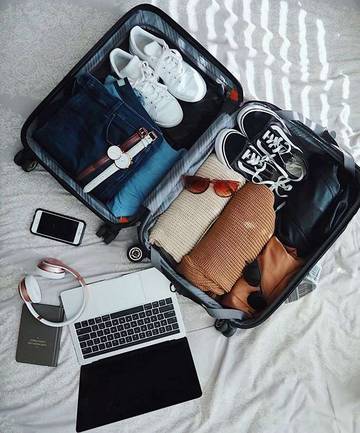  Tips Packing Koper Efisien agar Liburan Lebih Nyaman