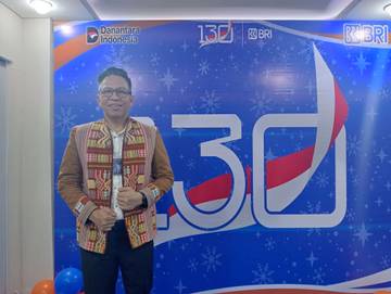 BRI Kupang Berikan Penghargaan Bagi 19 Pekerja Loyal