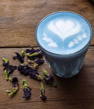  Blue Matcha, Si Biru Cantik dari Kembang Telang