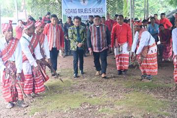 Bupati Kupang Hadiri Pembukaan Sidang Klasis Fatuleu Timur 
