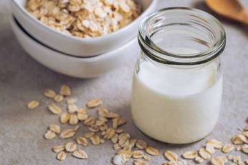 Aneka  Minuman Lezat dan Sehat dengan Oat Milk
