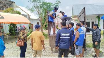 Pemkot Kupang Salurkan Bantuan Bencana