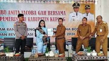 Anita Jacoba Gah Kunker Ke Kabupaten Kupang