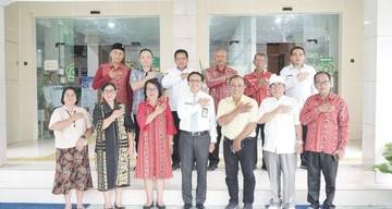 Kakanwil Kemenag NTT Dorong  Ekonomi Umat Perkuat Kerukunan