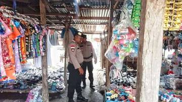 Polisi Beri Edukasi Kamtibmas di Pasar Busalangga
