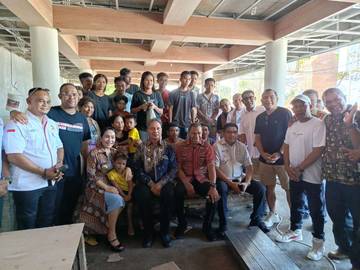 Wagub NTT Kunjungi Warga Asal Sumba di Bali