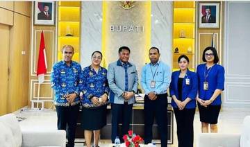 Bupati Rote Ndao Bahas Produk Bank TLM