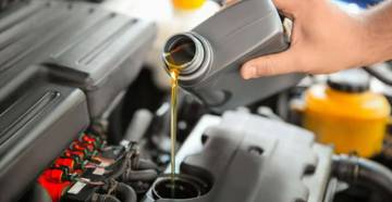 Fakta Dampak Telat Ganti Oli pada Mobil Matik