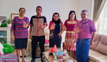 Sekda Sumba Timur Percepat Pembentukan UPTD PPA Daerah