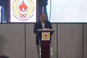 Ketum KONI Pusat Apresiasi Josef Nae Soi